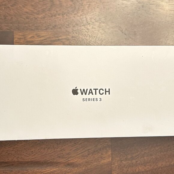 Apple Watch Series 3 (38 mm, GPS + Cellular) – Black Sport Band - Picture 4 of 4